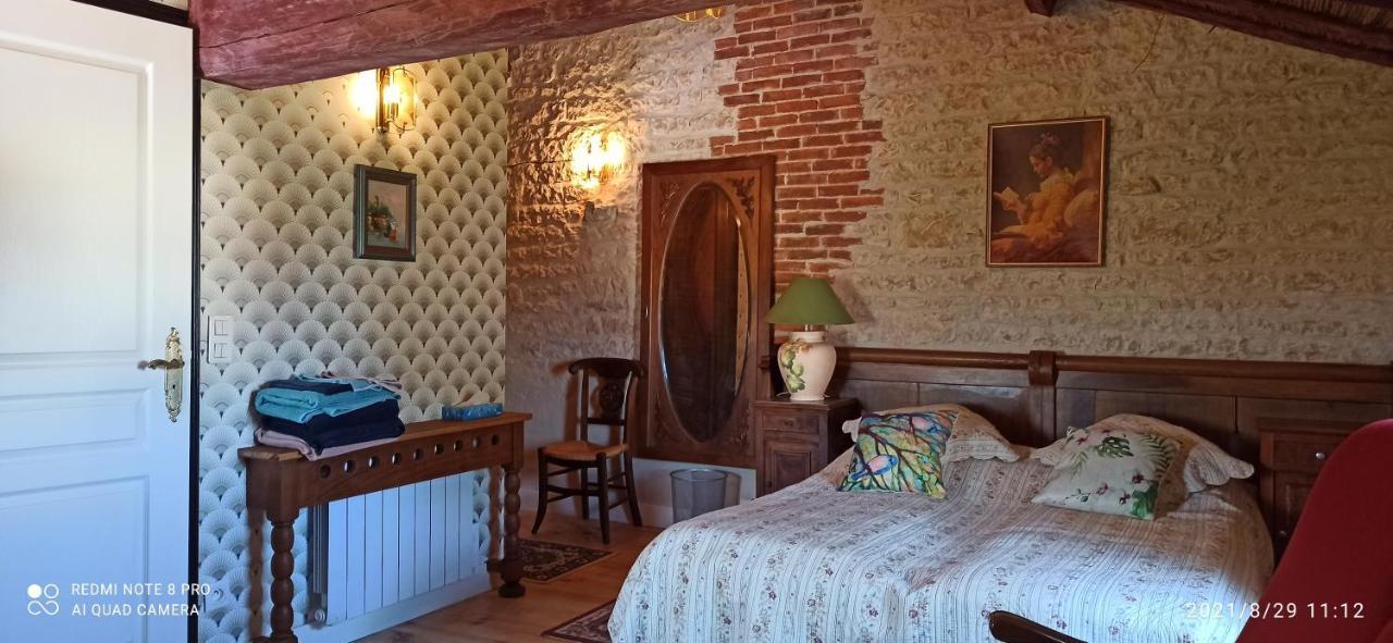 Bed and Breakfast Chez Marek Et Urszula Le Langon Екстер'єр фото